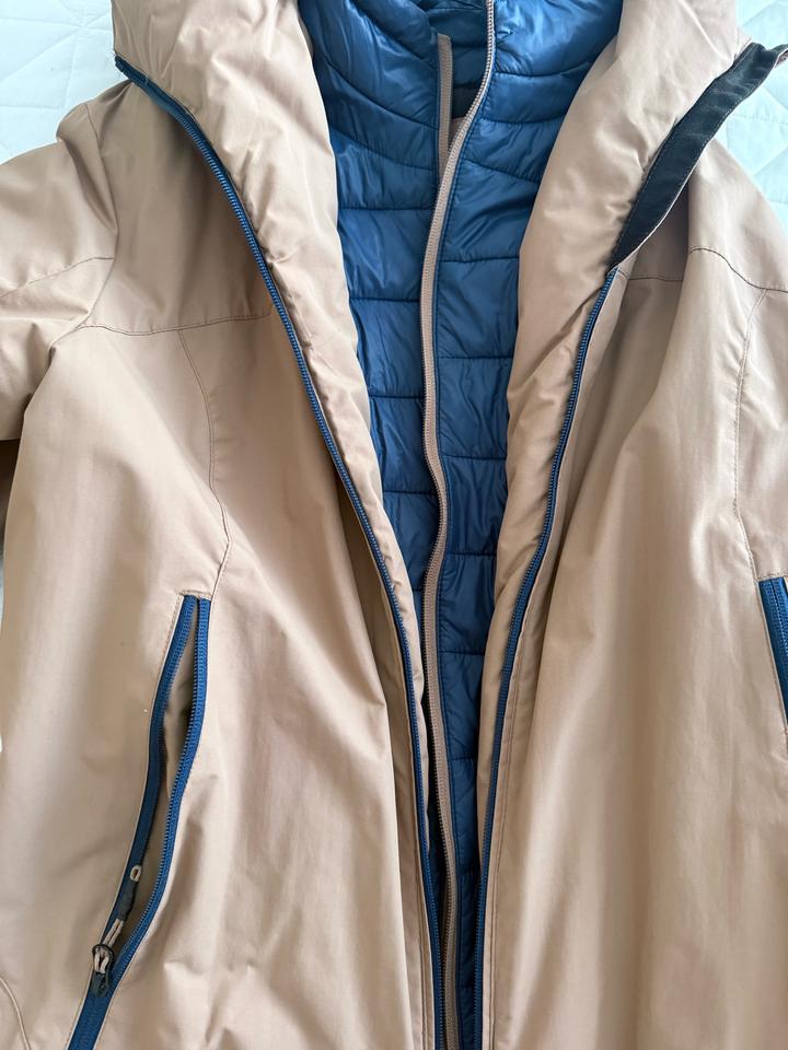 Мембранная куртка Outventure для походов и активного отдыха на природе