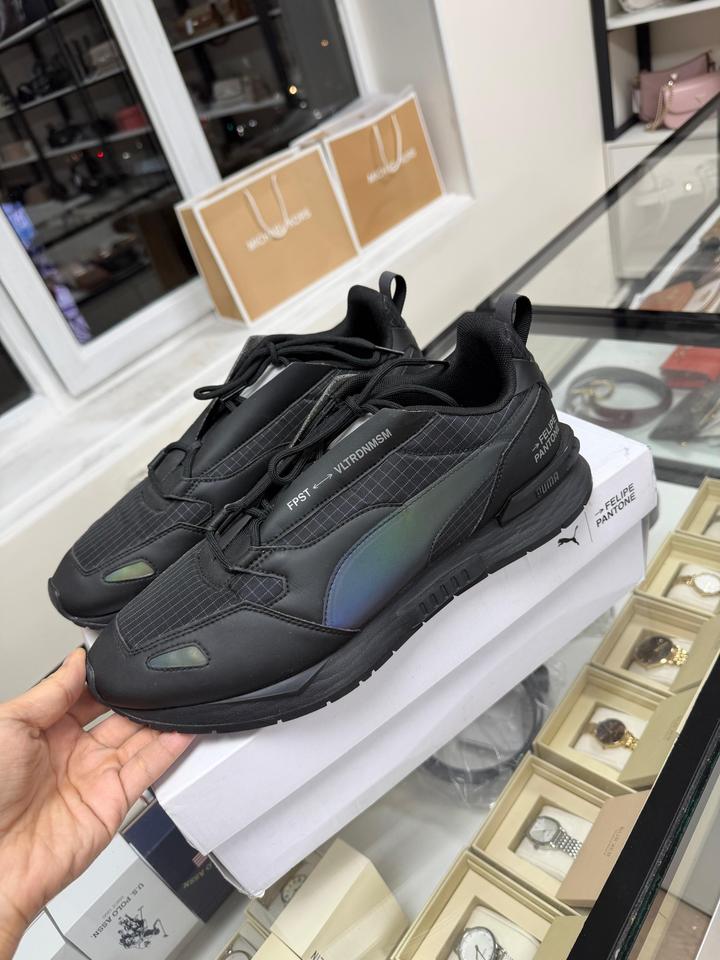 Мужские кроссовки