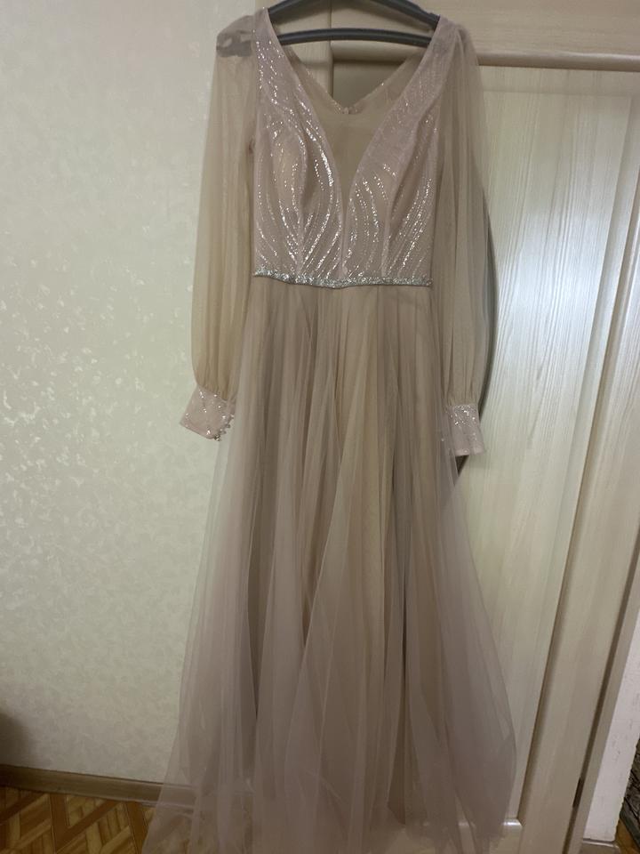 Вечернее нежное платье