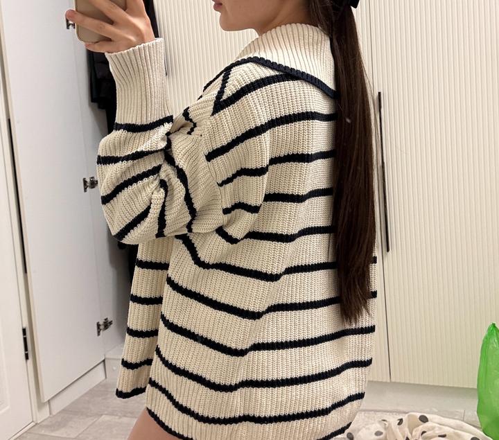 Свитер от twik, канадский