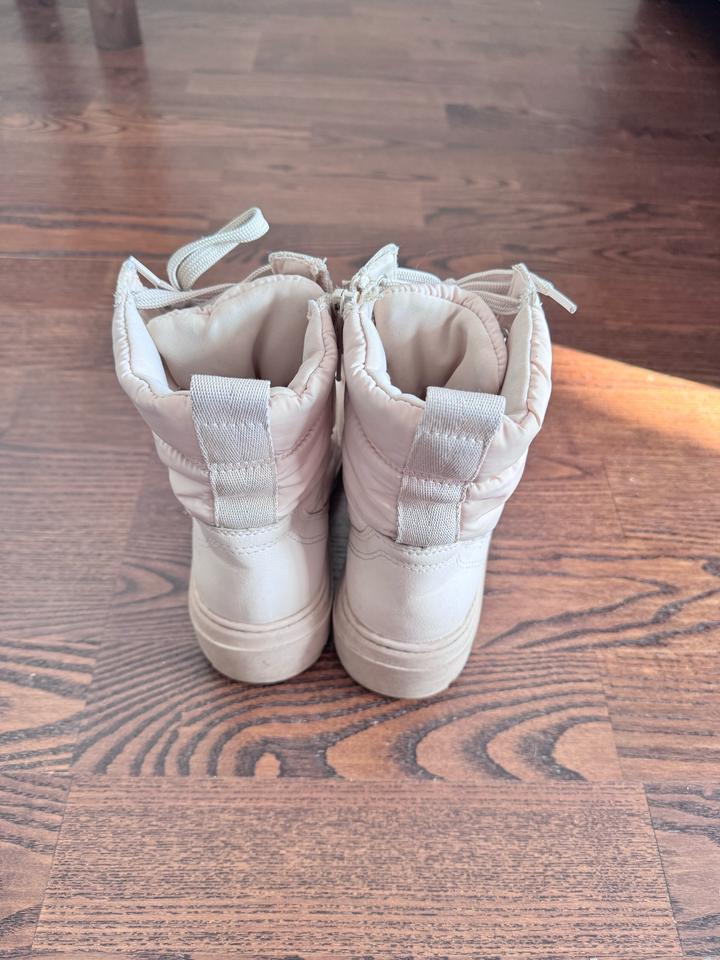 Ботинки весенние Zara для девочки