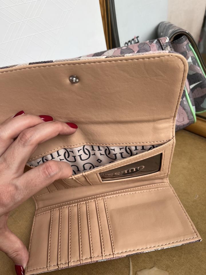 Набор клатч и кошелек Guess (новые)