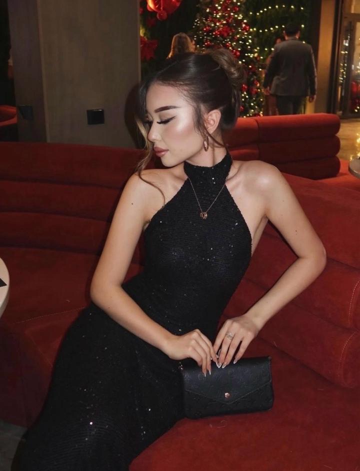 Вечернее черное платье размер S