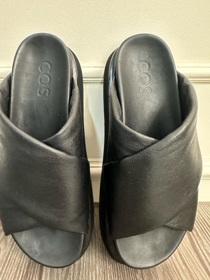 Шлепки Cos