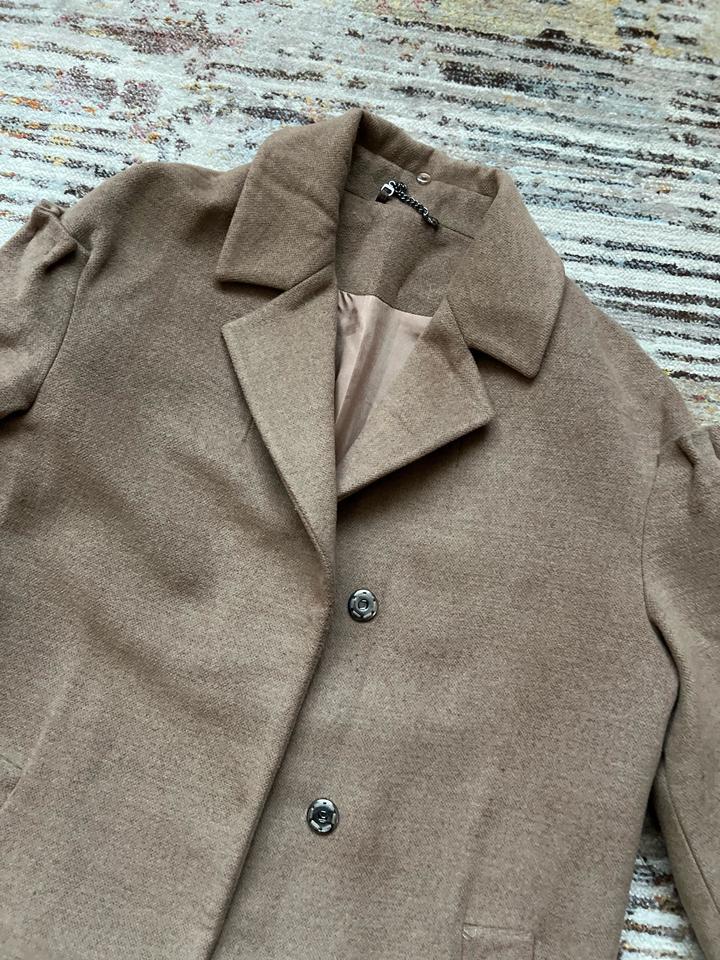 Пальто на весну отличного качества