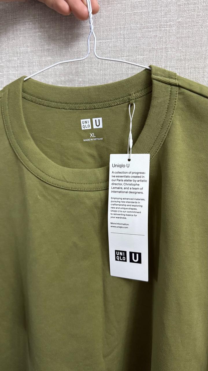 Женская футболка Uniqlo