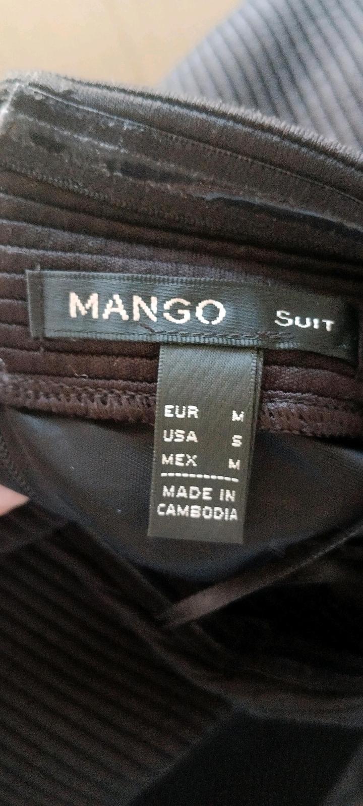 Чёрное платье