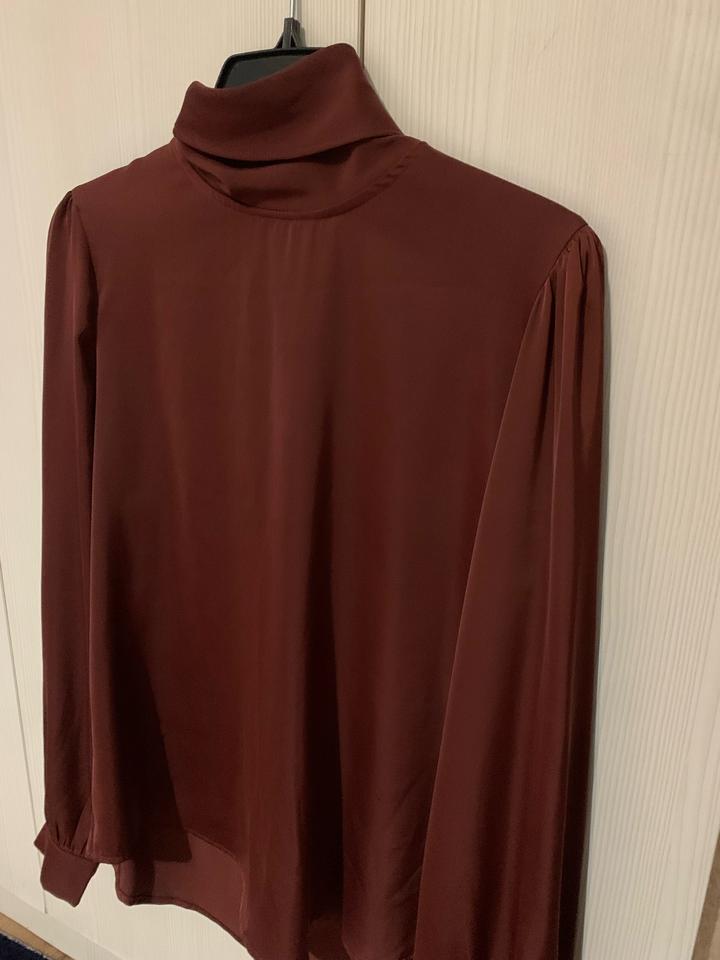 Блуза из атласа 42-44 Aisho Duken бордовый