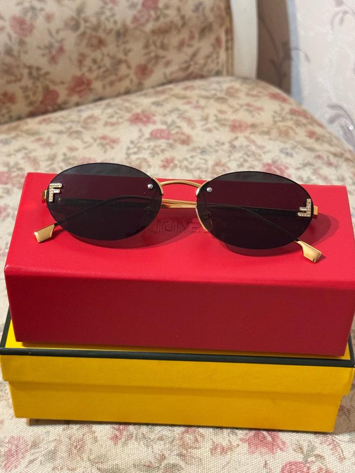 Очки fendi б/у
