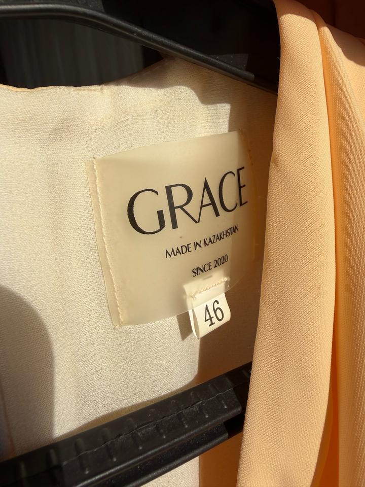 Нежно желтое платье Grace