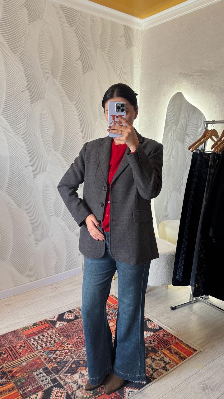 Пиджак из шерсти 48%