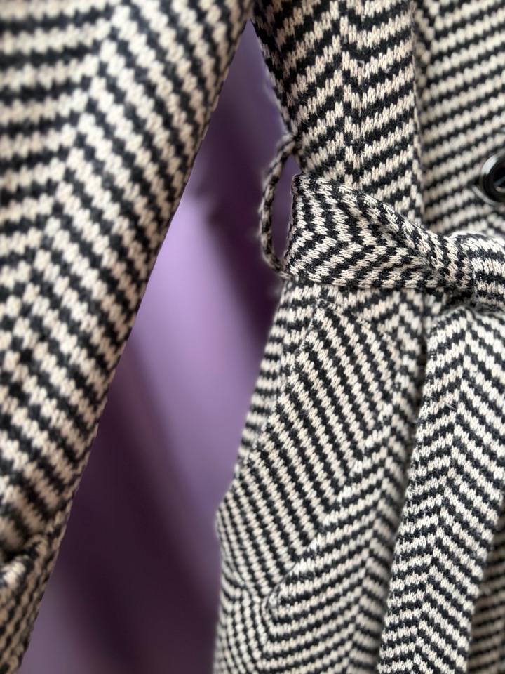 Шерстяное пальто