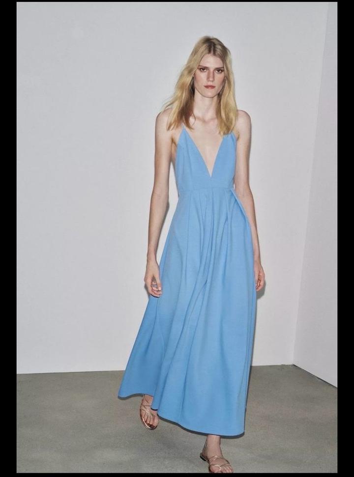 Продам платье Zara. Новое. С открытой спиной.