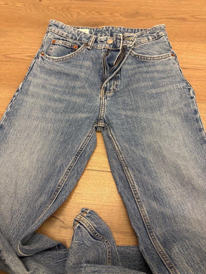 Джинсы от Zara