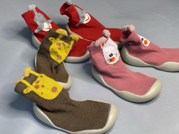 Детский обувь носочки Attipas