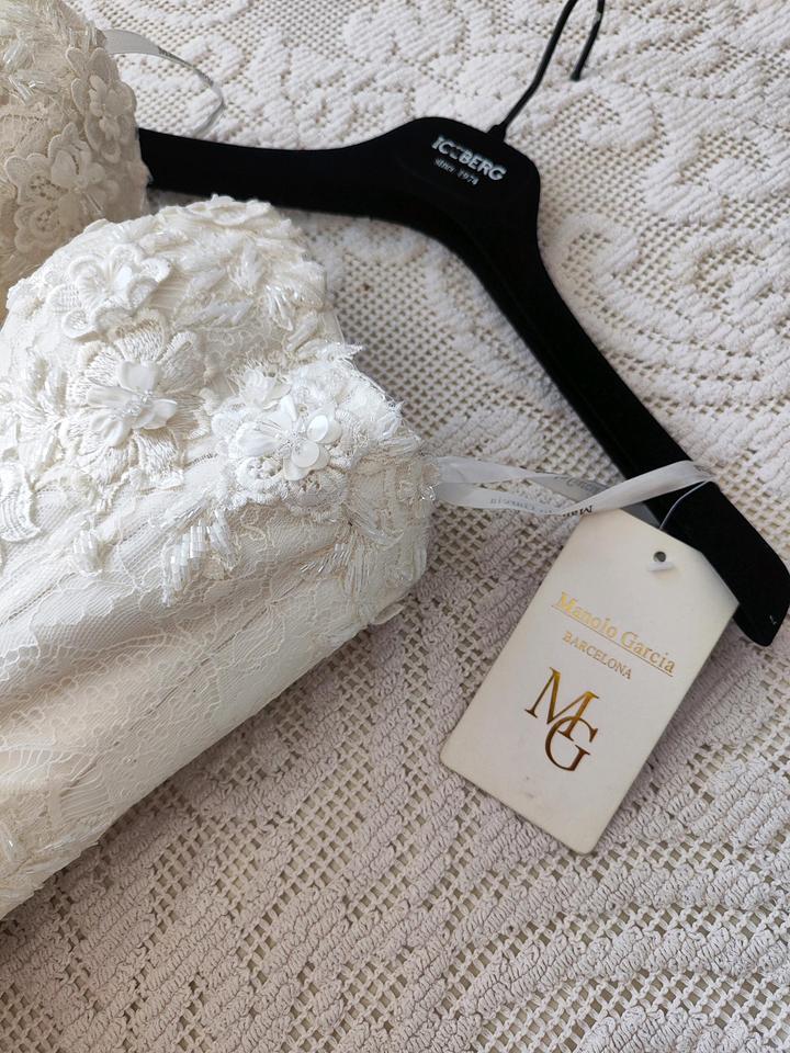 Свадебное платье ручной работы от MANOLO GARCIA