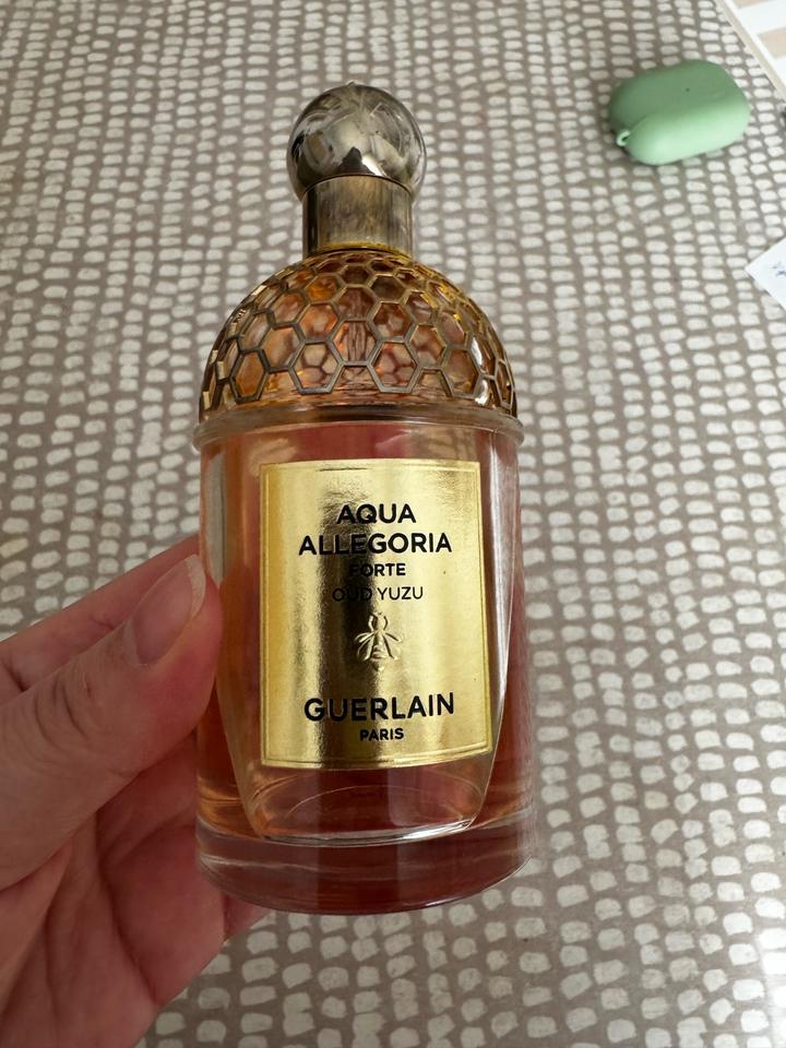 Aqua Allegoria Forte Oud Yuzu Guerlain