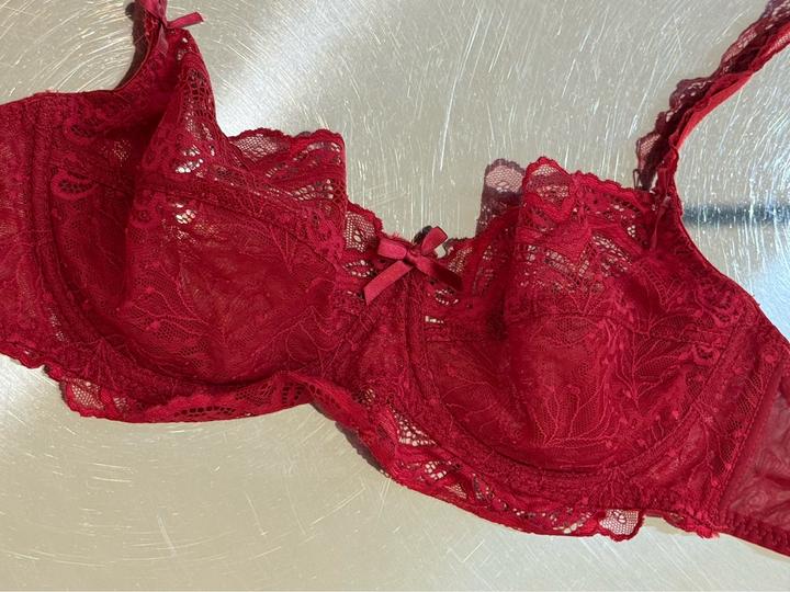 Бюстгальтер