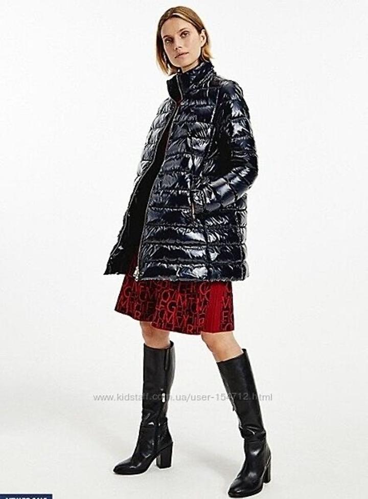 Темно синий зимний пуховик Tommy Hilfiger