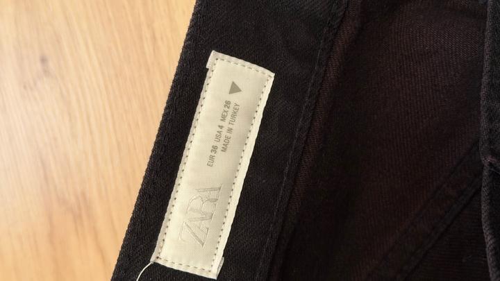 Джинсы Zara