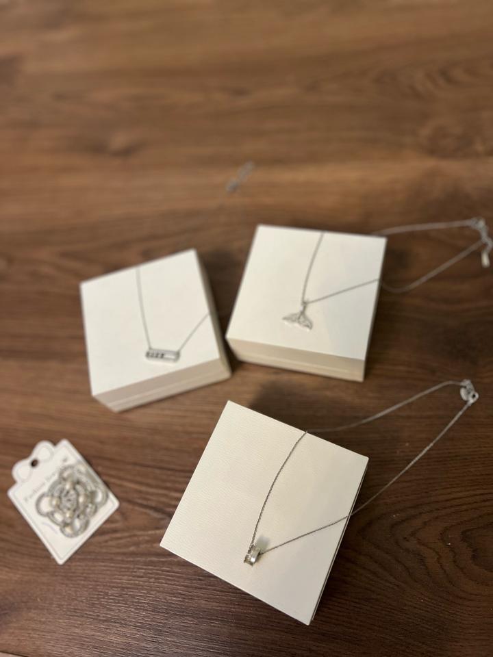 3 цепочки + брошка в подарок