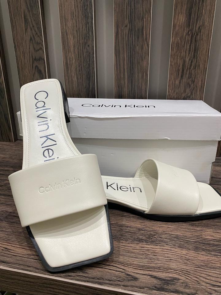 Шлепанцы Calvin Klein