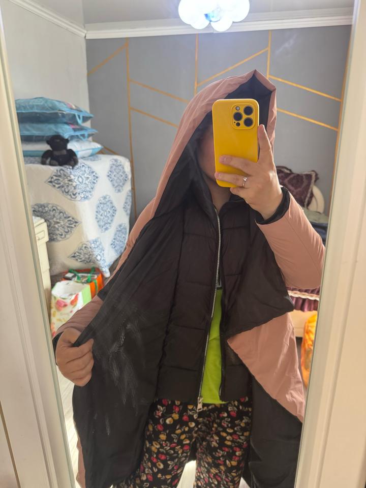 Зимный куртка и пальто как повый😍