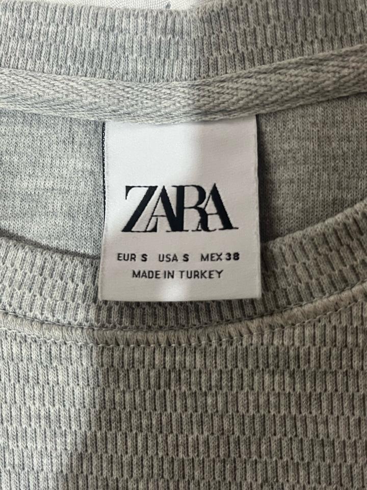 Серая футболка/ Zara