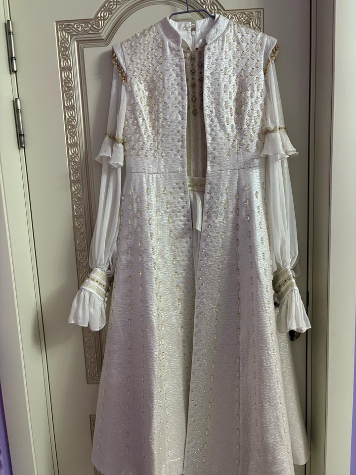 Узату образ Medina Saktaganova