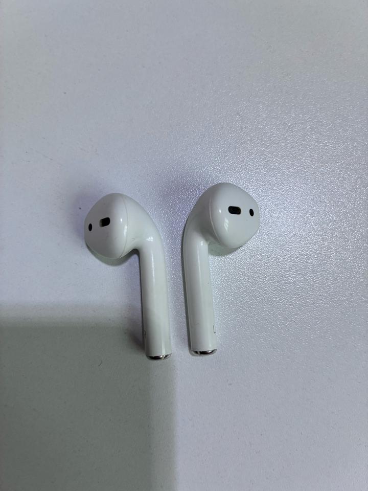 Наушники Apple AirPods 2