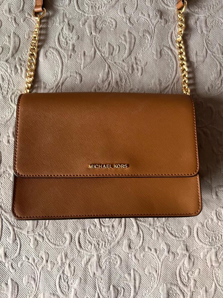 Сумочка через плечо Michael Kors