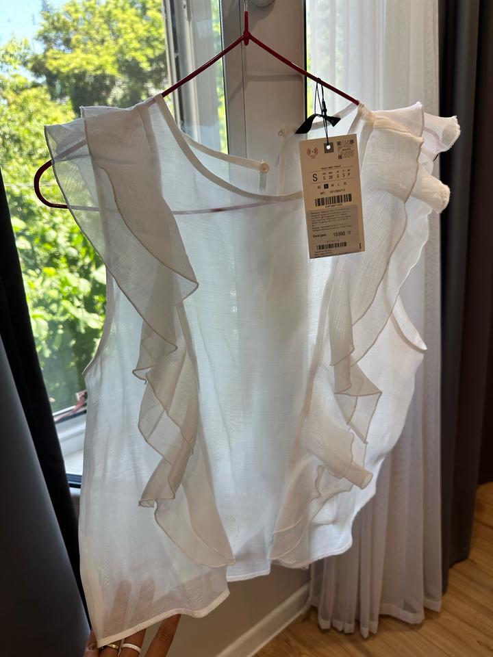 Красивый топ Zara, новый