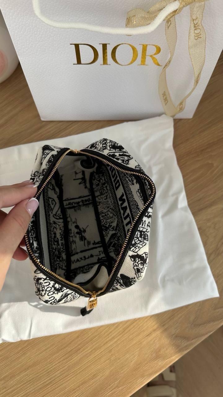 Косметичка Dior Beaute