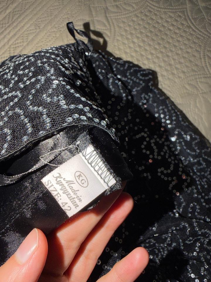 Платье с палетками 42 размер , Кыргызстан.