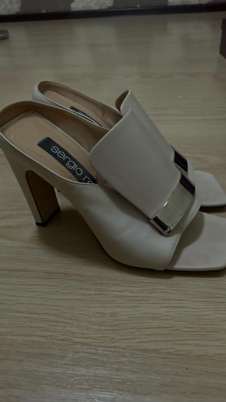 Боссоножки Sergio Rossi