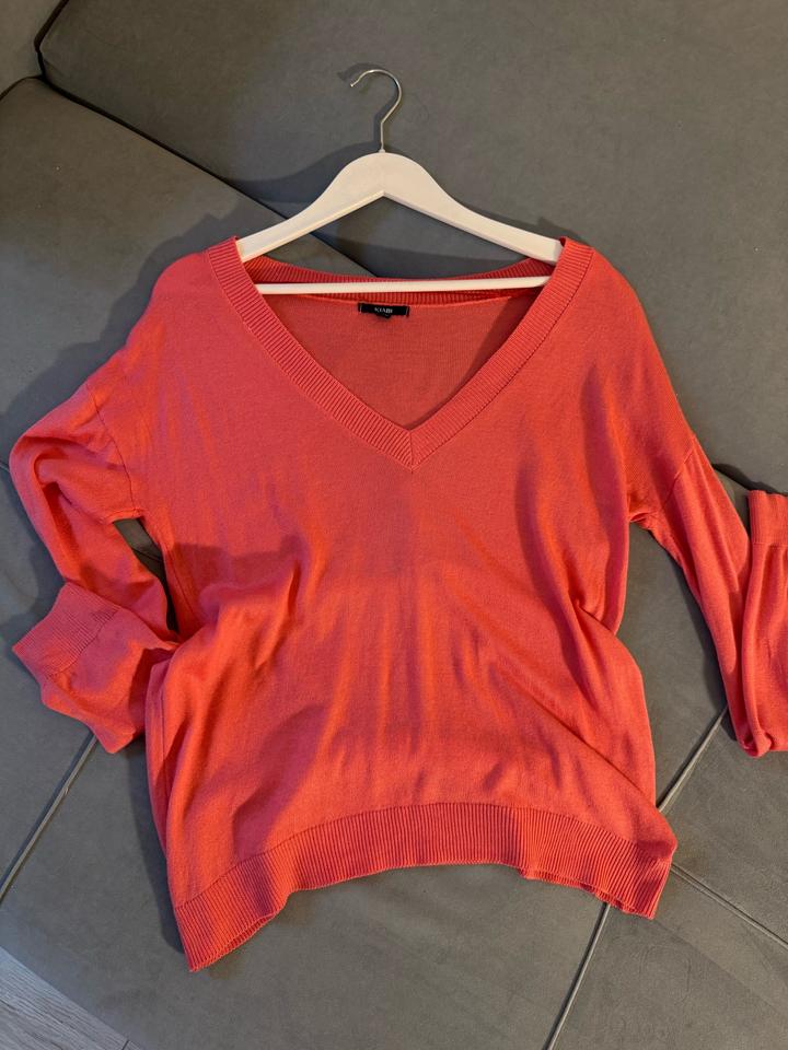 Джемпер французского бренда