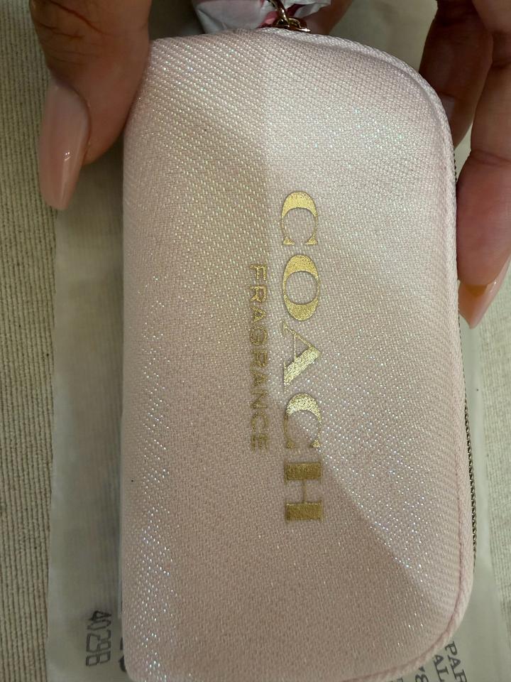 Миниатюра Coach