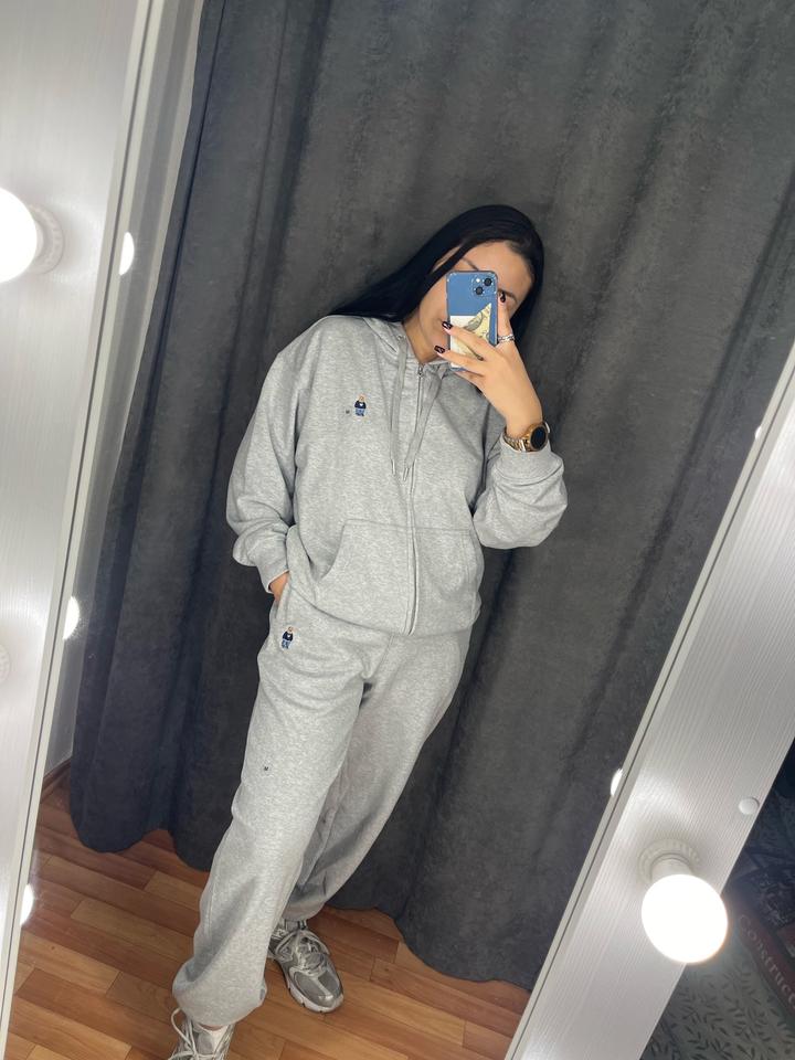 Спортивный костюм от WHO A U