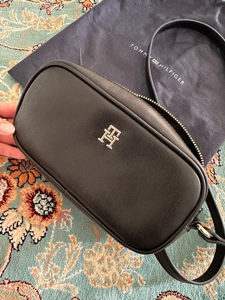 Сумка Tommy Hilfiger