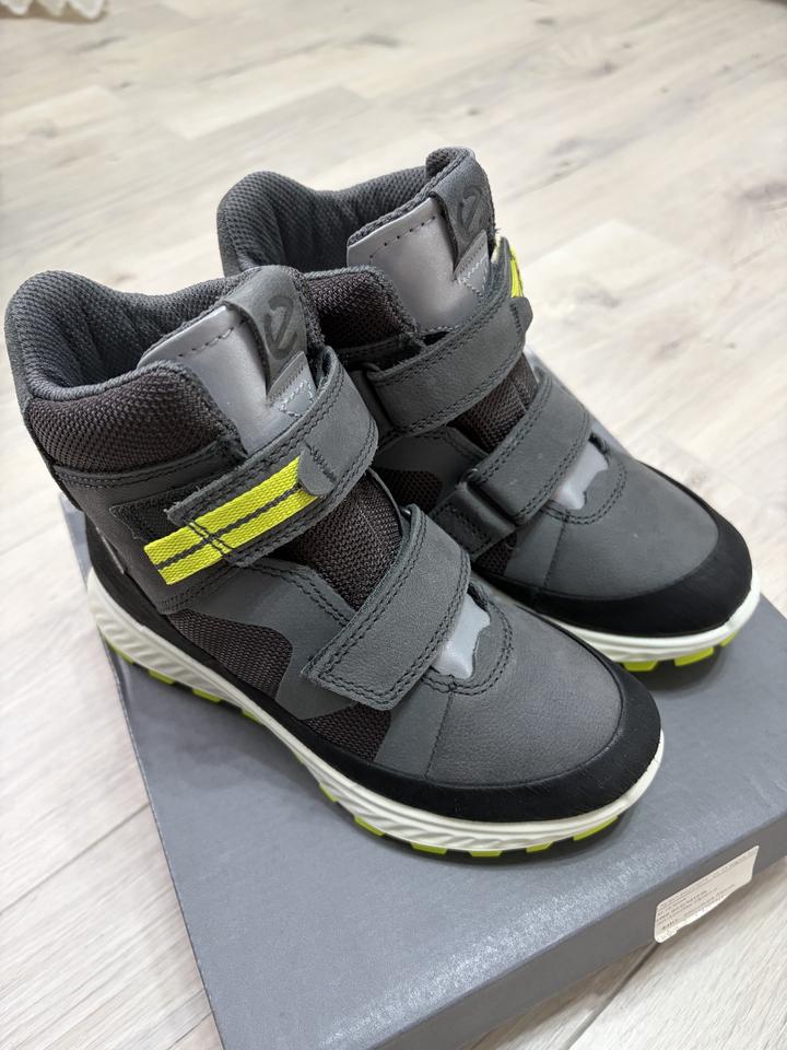 Детские зимние ботинки ECCO