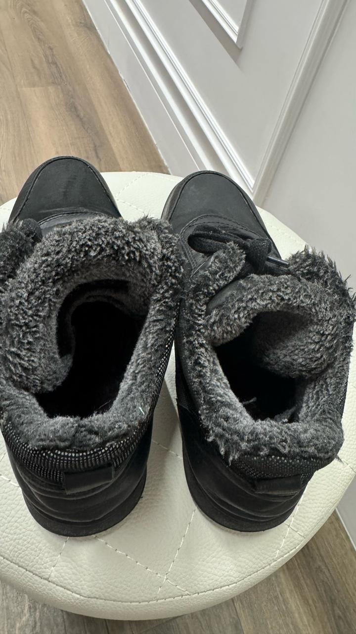 Женские кеды , сникерсы . Respect