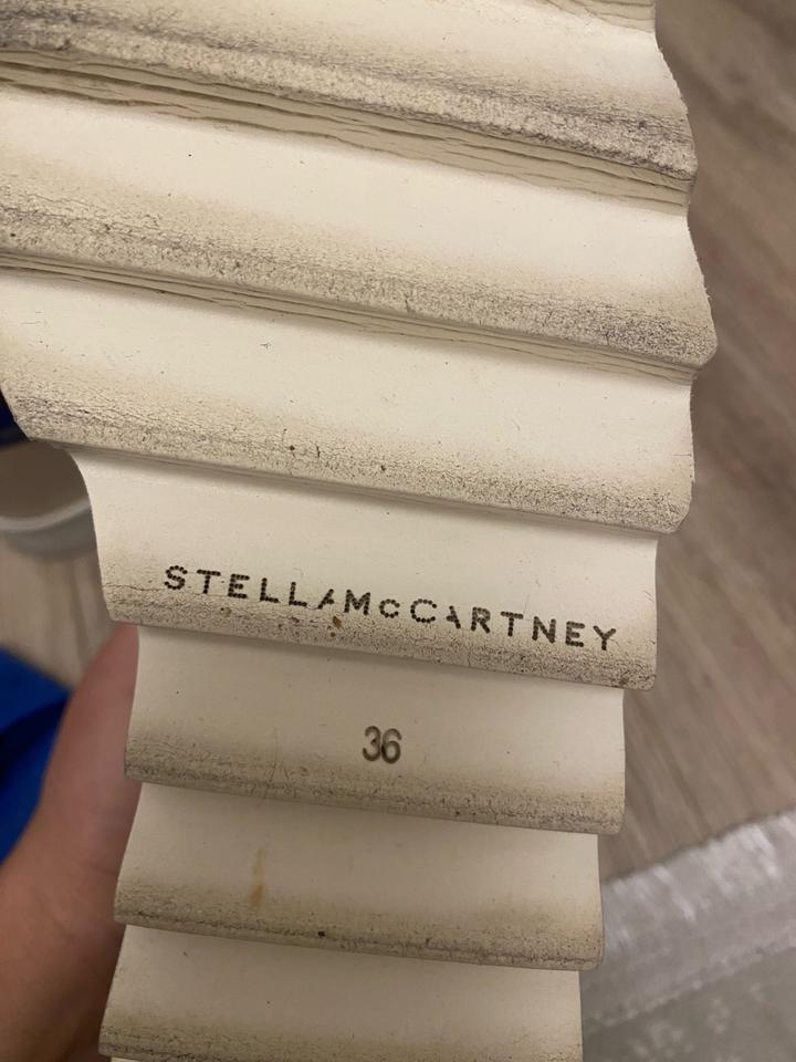 Женская обувь