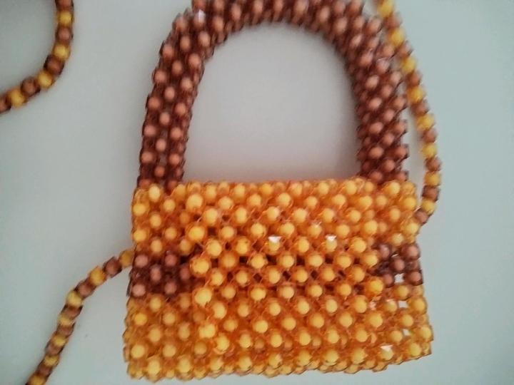 желтая сумка
