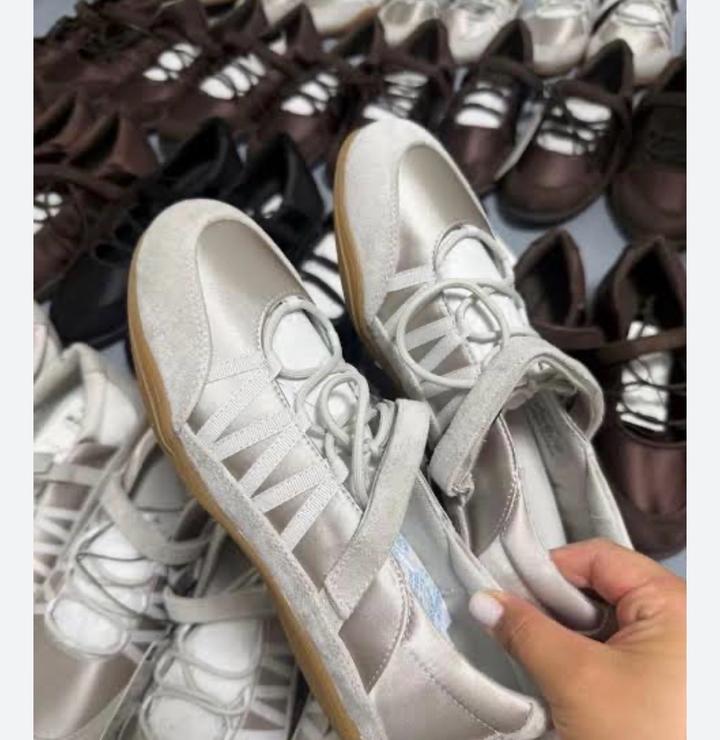 Балетки Uniqlo