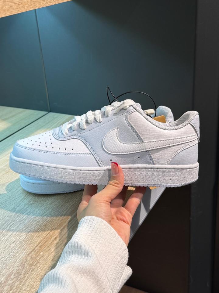 Nike кроссовки