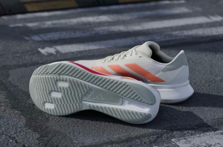 Кроссовки Adidas