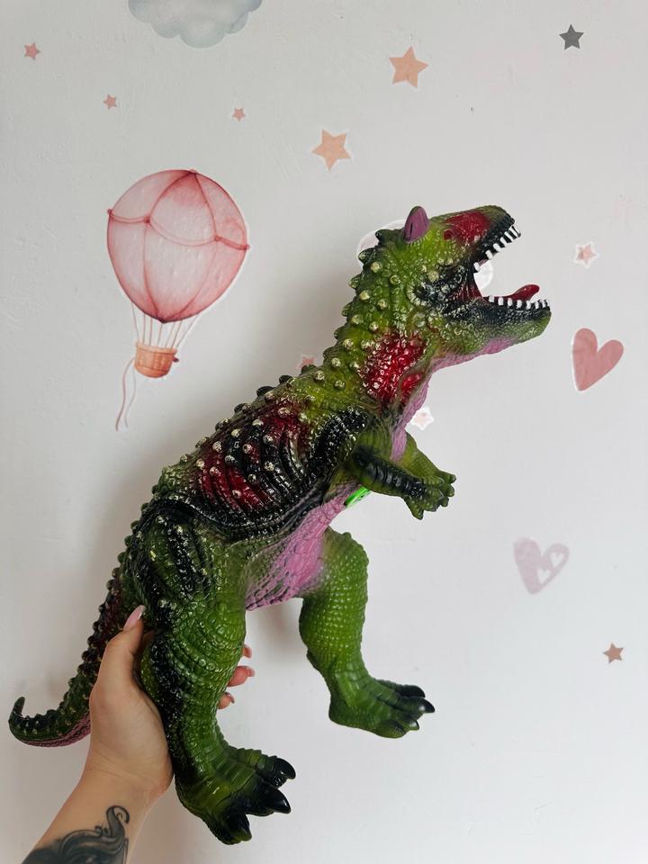 Динозавр фигурка со звуковым эффектом