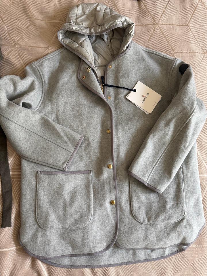 Пальто Moncler