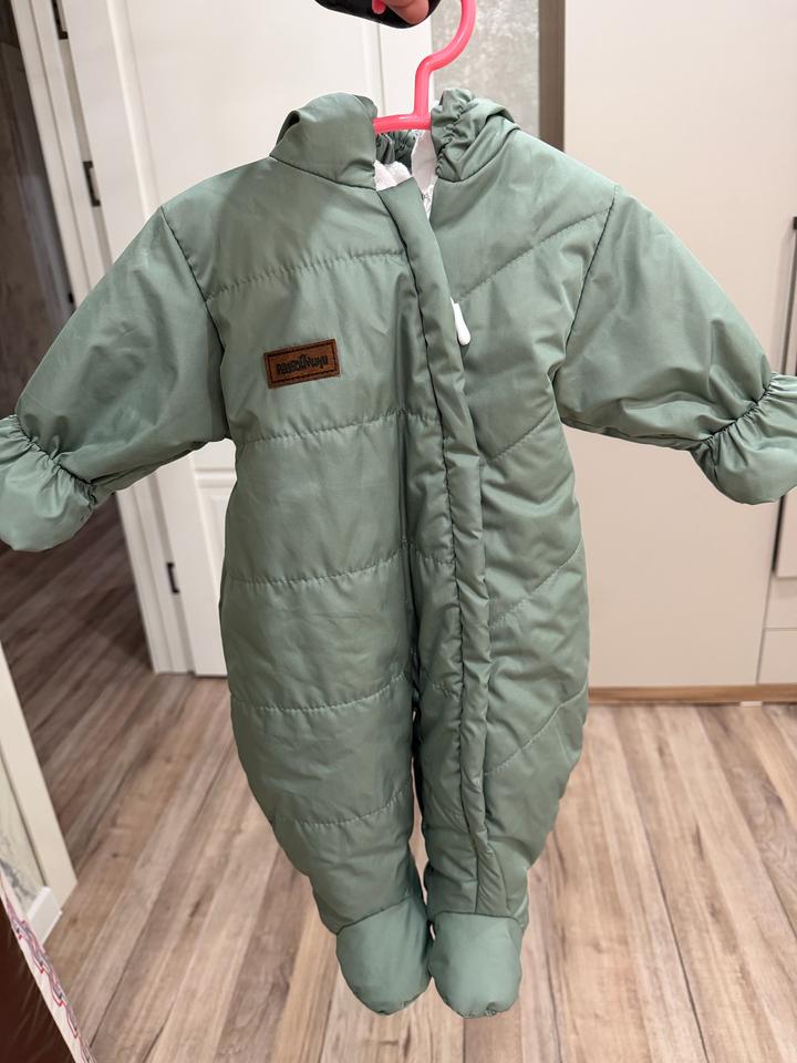 Детский весенний комбинезон