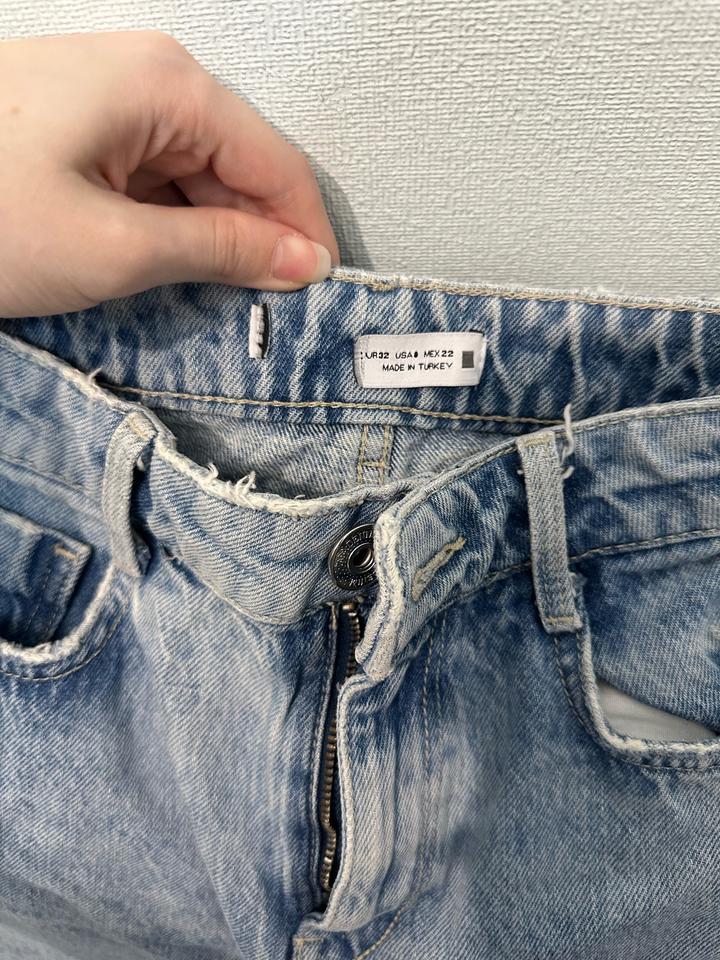 джинсы Zara